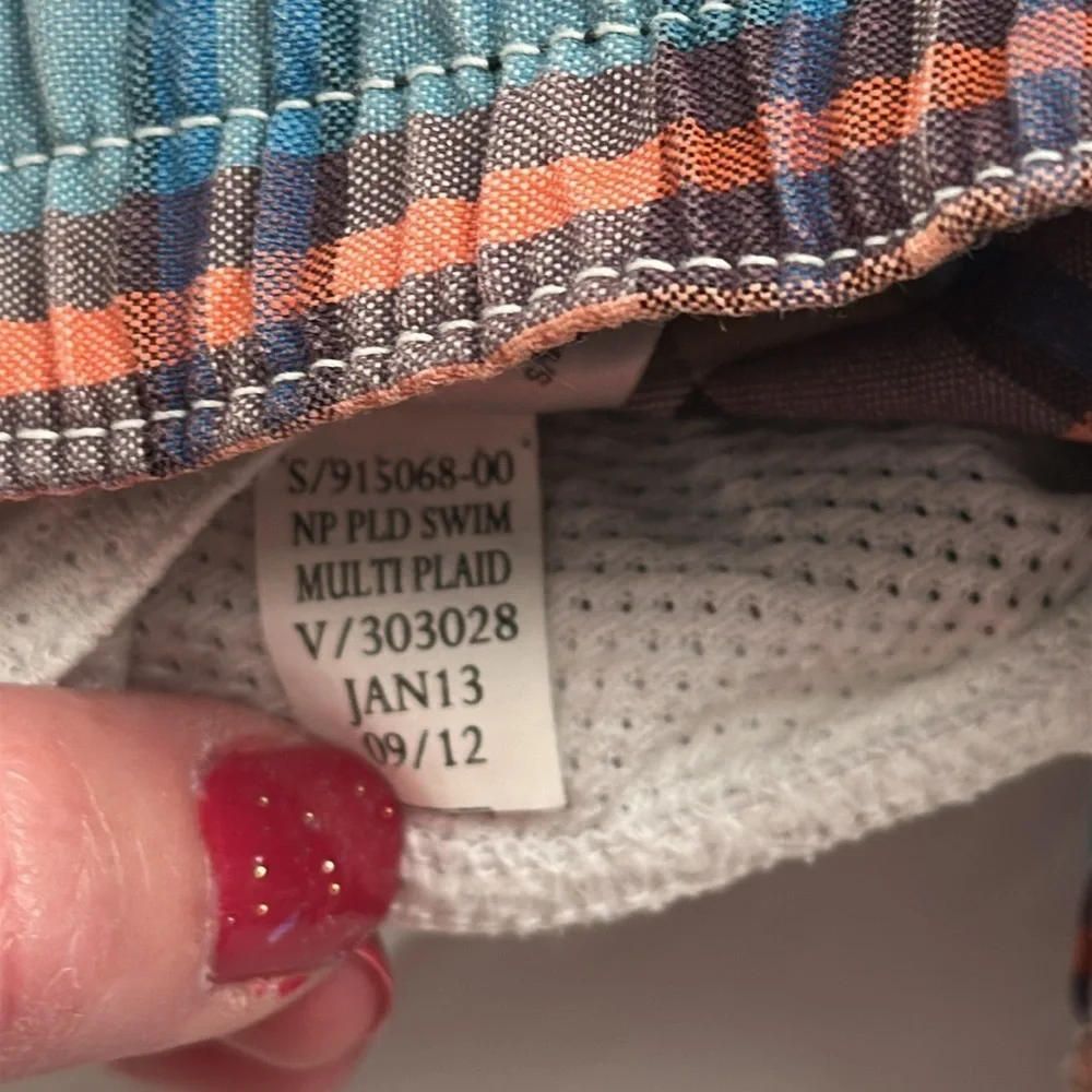 GAP multicolor plaid